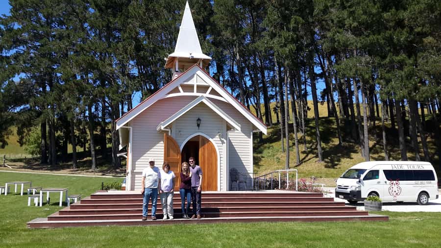 Marlborough Half-Day Wine Tour from Blenheim - Chocolate Factory Stop: A Sweet Ending That Doesn’t Feel Like a Detour