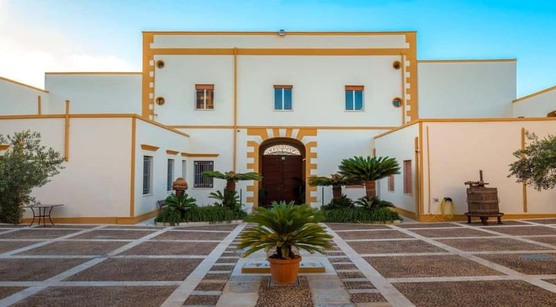 Marsala: Historic winery tour with wine tasting - Meeting Point in Marsala: 22 Giovanni Falcone Magistrate Street