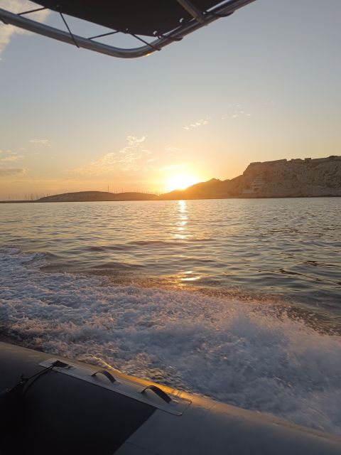 Marseille: Sunset Boat Cruise with Rosé Wine & Snacks - Key moments I’d plan around