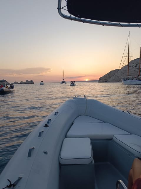 Marseille: Sunset Boat Cruise with Rosé Wine & Snacks - The golden-hour cruise: Mucem, Pharo, Vallon des Auffes