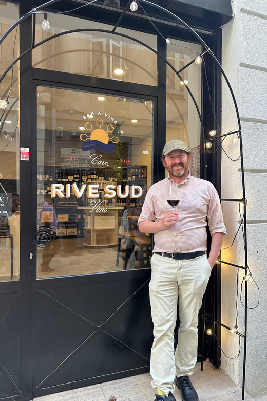 Marseille: Tailored Wine Tasting Experience in Top Wine Shop - Choosing your wine path: Provence, France, or France vs the World