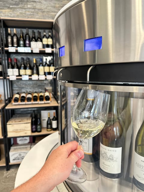 Marseille: Tailored Wine Tasting Experience in Top Wine Shop - Who should book (and who should think twice)