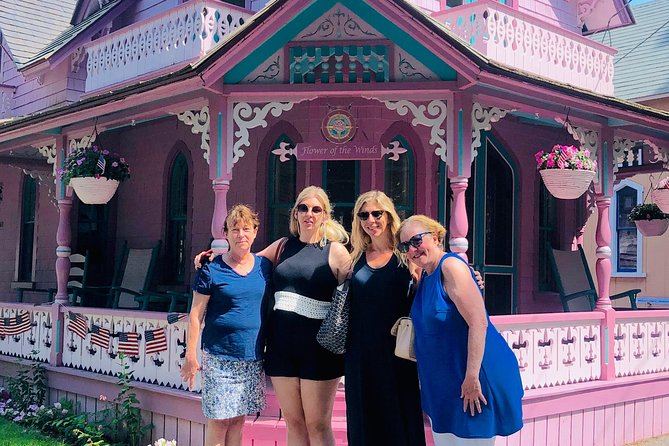 Martha's Vineyard Tours Private and Fun! - A private 4-hour loop you can actually enjoy