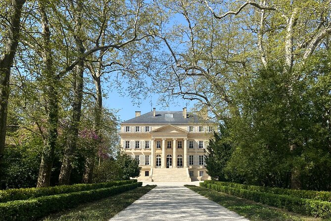 Medoc Afternoon Wine Tour - 2 Wineries, tastings & delicacies - Timing, Meet-Up Point, and How the Day Flows