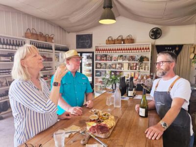 Melbourne: Boutique Phillip Island Wine, Dine & Penguin Tour - Phillip Island Winery: tasting, grazing, and a wood-fired lunch that won’t disappoint