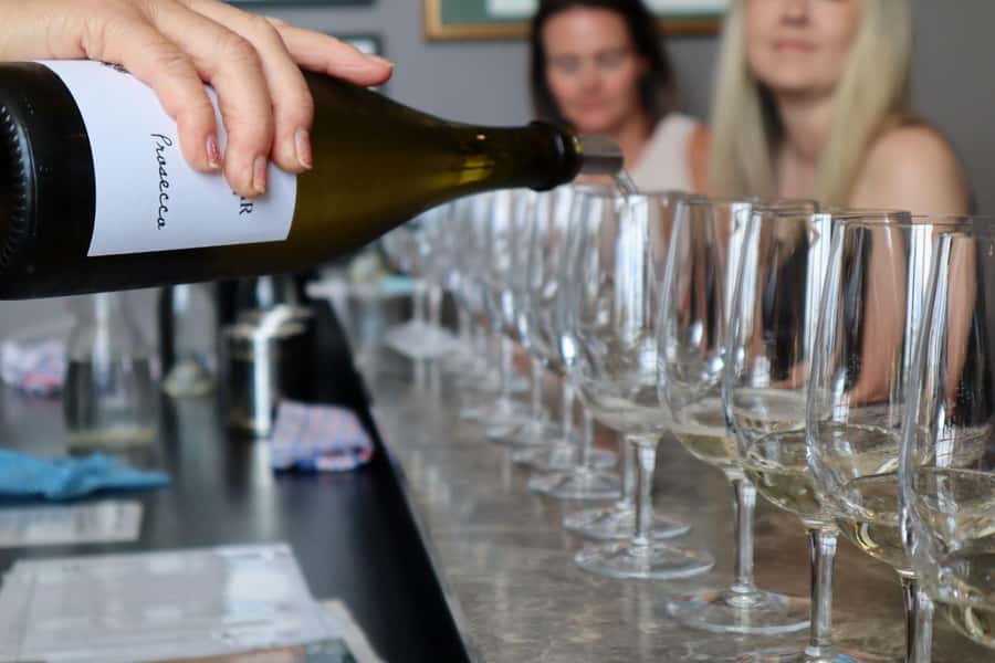 Melbourne: Yarra Valley Half-Day Wine Tour - Stop 1: Helen and Joey Estate in Coldstream for panoramic Pinot Noir and Chardonnay