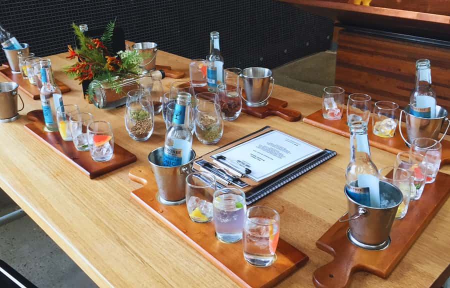 Melbourne: Yarra Valley Wine Tour + Lunch & Gin/Beer Option - Lunch at Soumah: Shared Antipasto, Individual Mains, and a Real Glass
