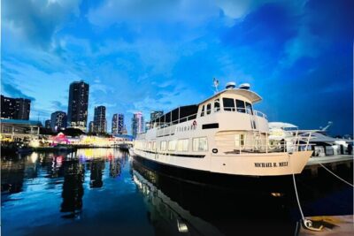 Miami Sunset Champagne Cruise with Skyline Views - Meeting at Bayside: your easiest launch point