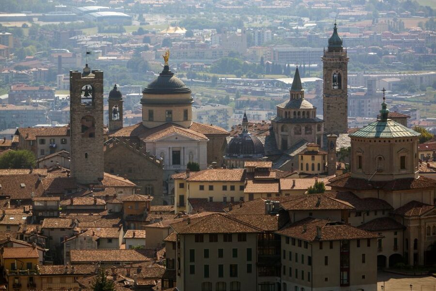 Milan: Franciacorta Winery and Bergamo Day Trip with Lunch - Price and value: what $328.53 actually buys you