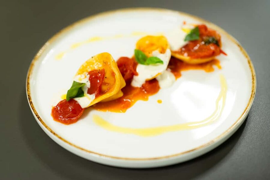 Milan: Pasta, Gnocchi and Tiramisù Cooking Class with Wine - Key highlights at a glance
