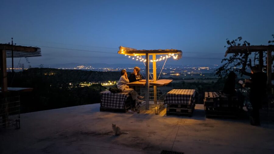 Montepulciano: Artisan Heroic Wine Tasting at the Terrace - Podere della Bruciata: a terrace tasting with real small-winery energy