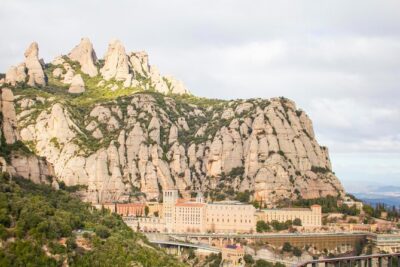 Montserrat Full Day Tour with Farmhouse Lunch and Winery Visit - Funicular, viewpoint walk, and the cogwheel train ride down