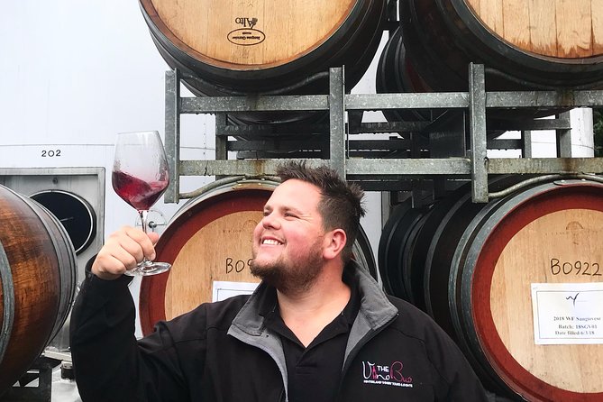 Mount Tamborine Wine Tasting Tour from Brisbane or the Gold Coast - What the Two-Course Winery Lunch Really Gives You