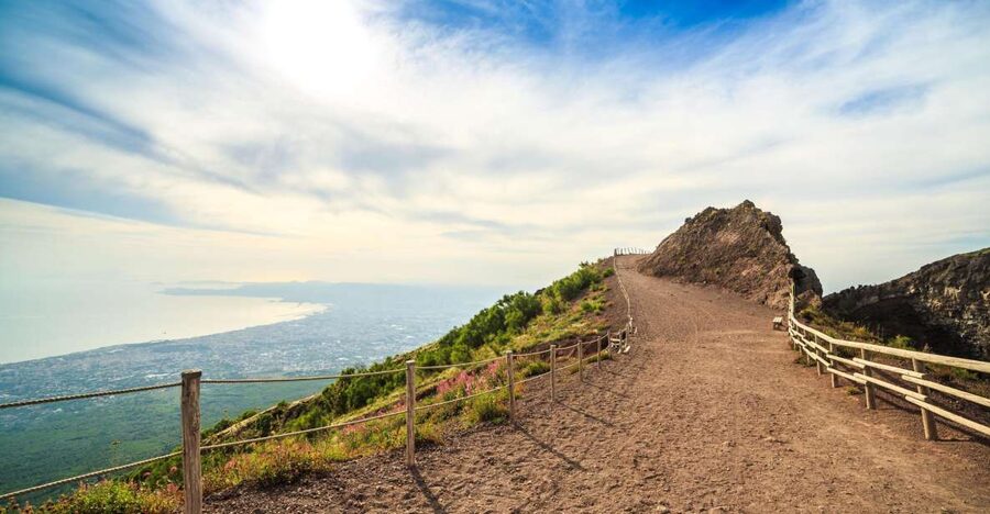 Mount Vesuvius 4-Hour Volcano Tour with Wine Tasting - How the 4-hour Vesuvius tour works from Naples