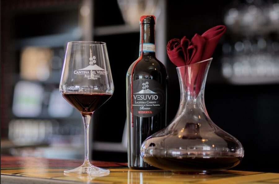 Mount Vesuvius: Vineyard Tour with Wine Tasting and Lunch - FAQ