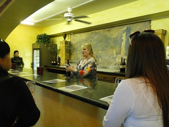 Napa Valley Daily Join In Group Wineries Tour Including Lunch - Napa Valley value: what your $124.99 actually buys