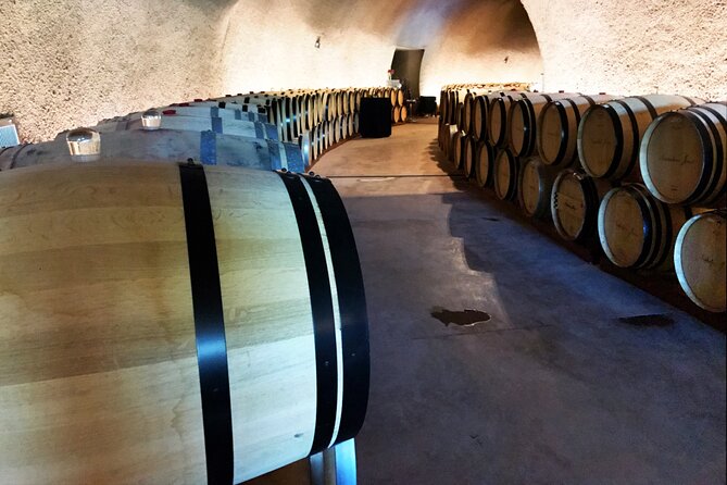 Napa Valley Daily Join In Group Wineries Tour Including Lunch - Stop 1: Madonna Estate Winery and the calm start