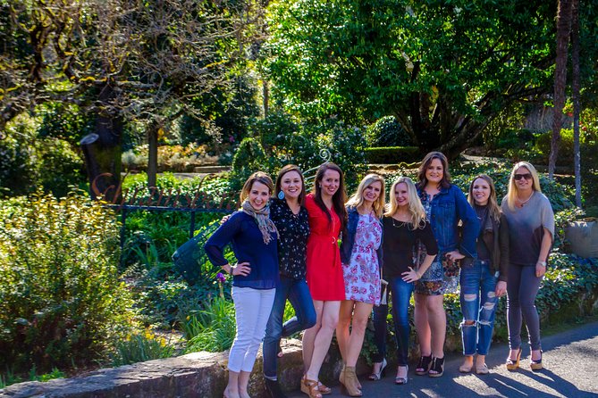 Napa Valley's Best Wine Tour w/ Local Expert - Napa Valley: world-famous wines with a plan that prevents rushing