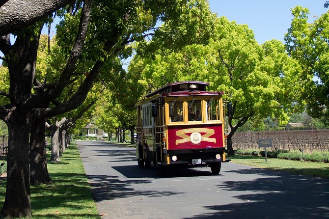 Napa Valley Wine Trolley Classic Tour - Who this Napa Valley Wine Trolley tour fits best