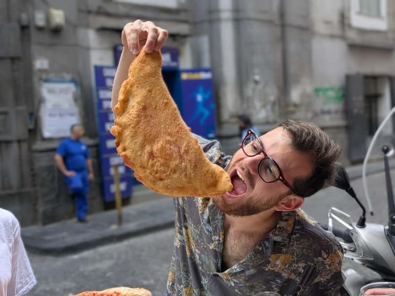 Naples: Street Art, Wine and Food Tasting Walking Tour - What you’ll eat: pizza, mozzarella, taralli, sfogliatella, babà