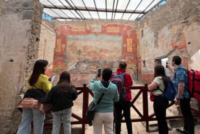 Naples: Tour of Mt Vesuvius and Pompeii w/ Lunch & Wine tasting - Pompeii in about two hours: what you can actually see