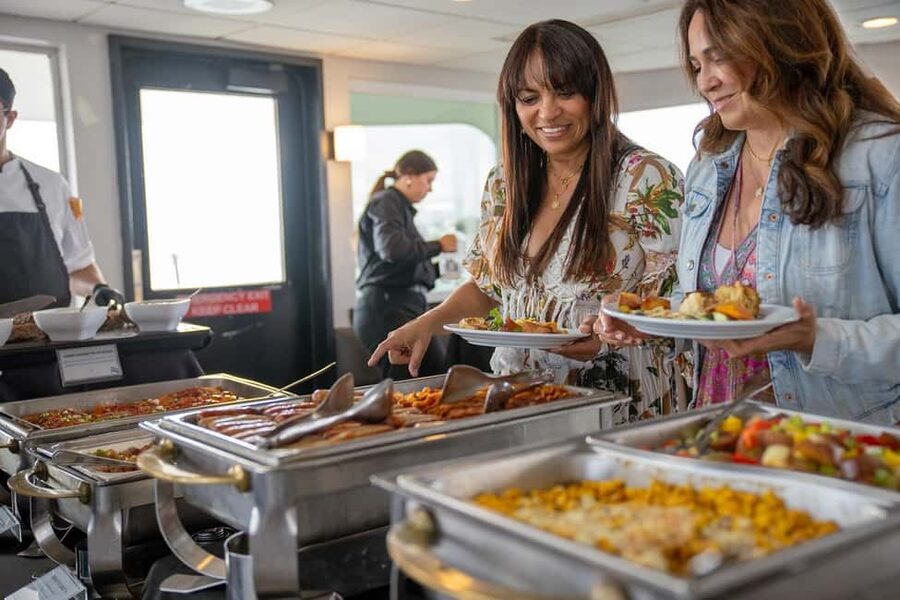 Newport Beach: Champagne and Brunch Buffet City Cruise - Who this cruise suits best