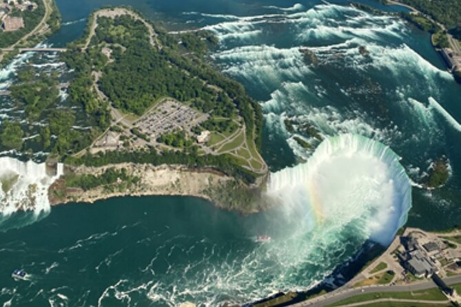 Niagara Falls Day Tour Includes Boat Cruise, Winery Stop & Lunch - Table Rock Welcome Centre: The Best Free Time You’ll Have at the Falls