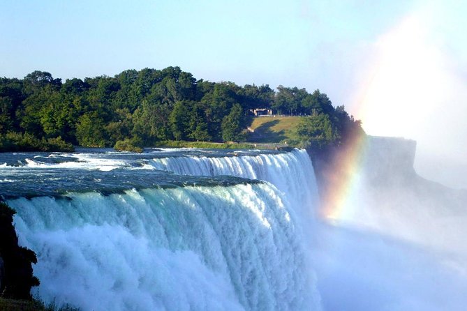 Niagara Falls Day Tour Includes Boat Cruise, Winery Stop & Lunch - Price and Logistics: What You’re Paying for at $165.55