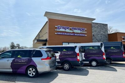 Niagara-on-the-Lake Small Group Wine Tasting Tour - Small-group timing: 3 wineries in a half-day without feeling rushed