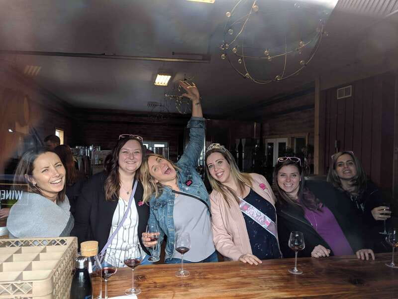 Niagara-on-the-Lake: Wine & Charcuterie Tour with Tastings - Stop 3 at Reif Estate: finishing with Niagara’s signature styles