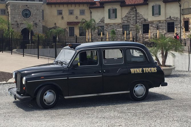Niagara-on-the-Lake Wine Tour with Lunch -Private Tour in Classic English Cab - Riding in a Classic London Black Cab (and What That Really Means)