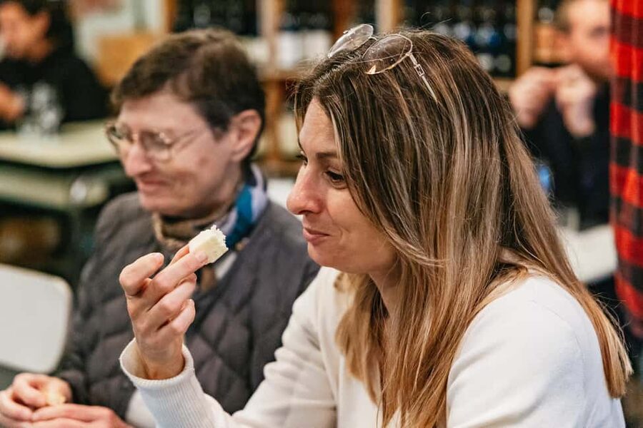 Nice: Sunset Food Tour with Full Meal and Wine - Socca and Pissaladière: The Street-Food Icons of Nice