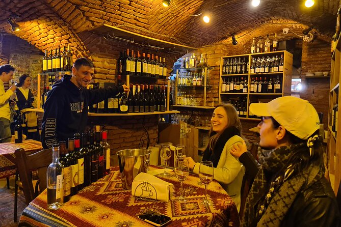 Old Tbilisi Highlights walking tour with wine & 10 tastings - Fig Gorge and the sulphur waterfall: a cool break on hot days