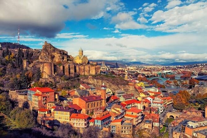 Old Tbilisi Tour: Private Walking Tour With Wine Tasting - Starting at Metekhi: Getting Oriented Before the Climb