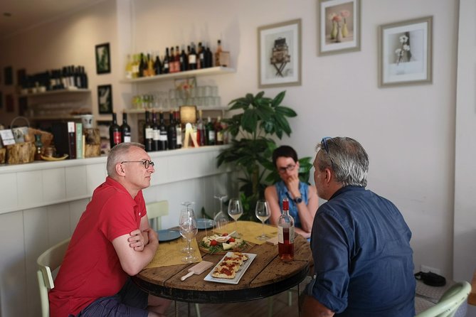 Orecchiette Cooking Class and Wine Pairing in Lecce - What You’ll Eat During the Session: Tastings First, Then Your Orecchiette