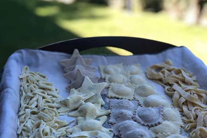 Organic cooking class with a sommelier in an Olive and wine farm - Lunch buffet: eating what you made, with wine and water included