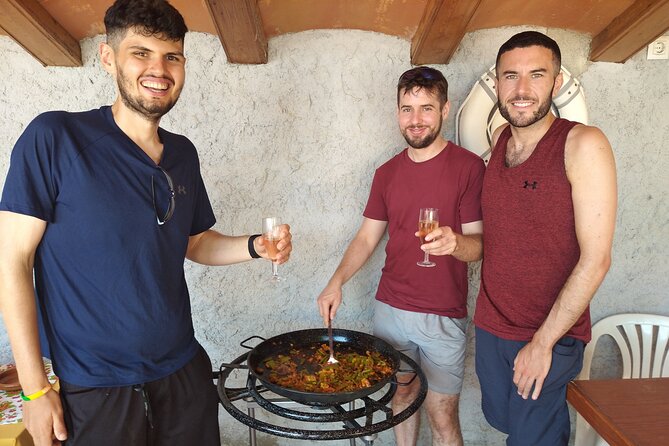 Paella Class, Winery & Bike Ride - Free Hotel Pickup from Sitges - The Included Wine and Cava: Small Pour, Big Atmosphere