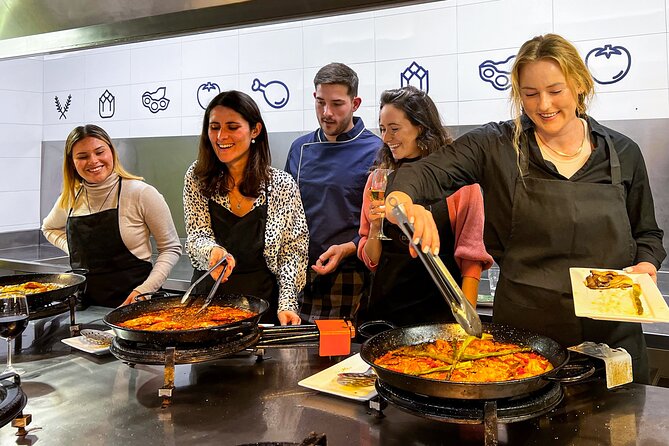 Paella Cooking Class, Wine Tasting & Central Market in Valencia - Learning the details that make paella taste right
