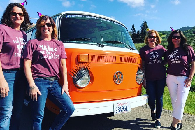 Painted Ladies Wine Country Tour - Roche Winery in Carneros: Seated Tasting With Vineyard Views