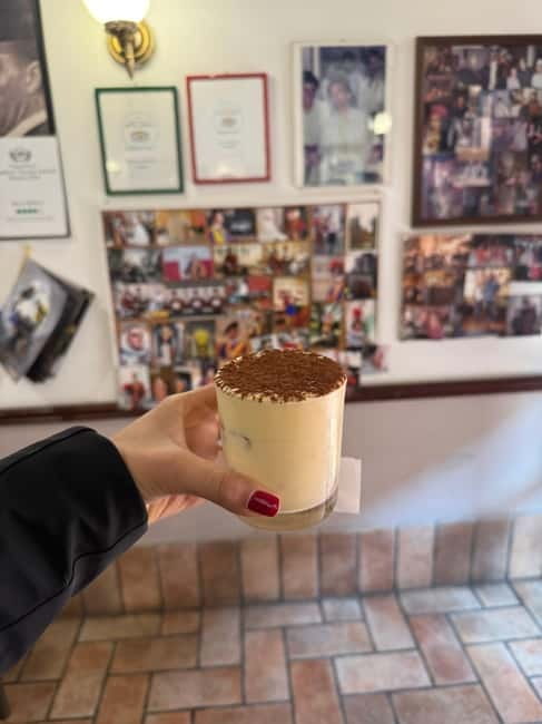 Palermo: Pizza & Tiramisu Class with Free Flowing Fine Wine - Step Inside Pizzeria I Viziosi: The Setting Matters