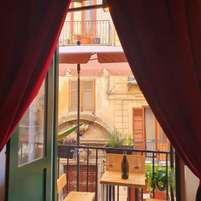 Palermo: Wine Tasting with Sicilian Tapas - The meeting point: Di fronte l’Oratorio delle Dame
