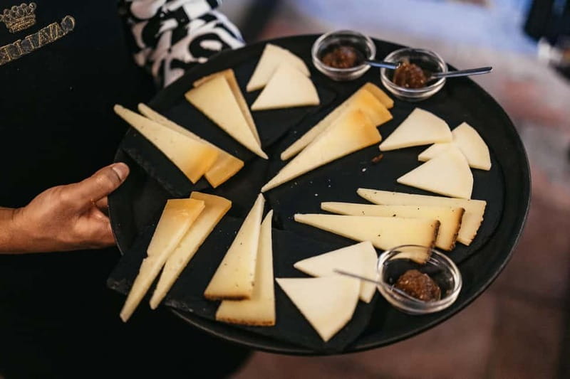 Palermo: Wine Tasting with Snacks at Bottega Monteleone - Key reasons to go to Bottega Monteleone in Palermo