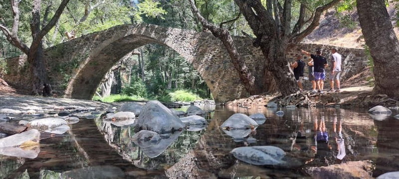 Paphos - Troodos Mountains 4x4 Tour with Free Wine Tasting - Tzelefos Bridge and Chantara Waterfall: history plus a breath of cool air