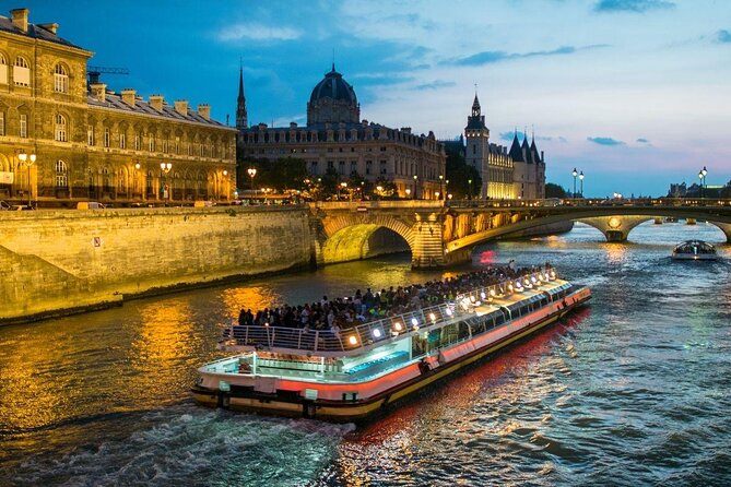 Paris 3-Courses Gourmet Dinner Seine River Cruise with Champagne - Key Points Before You Go