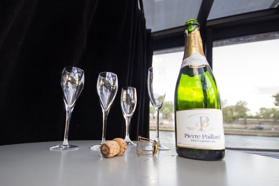 Paris: Champagne Tasting Cruise Departure from Eiffel Tower - What you taste: three Champagnes, plus a quick path to reading labels
