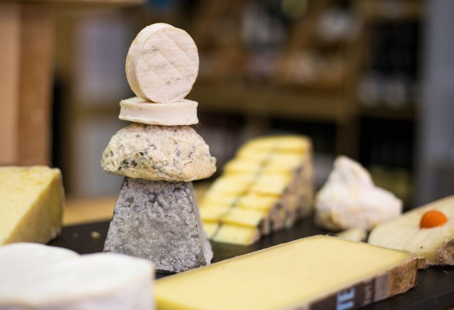 Paris: Cheese and Wine Class in a 17th Century Cellar - The 90-Minute Plan: From Cheese Museum to Cellar