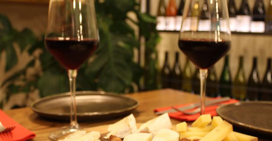 Paris: French Wine and Cheese Guided Tasting - Cheese pairings: 5 kinds that teach you how food changes wine