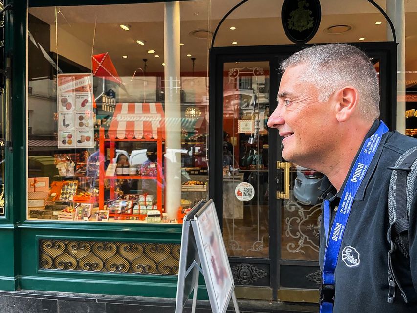 Paris: Montmartre Cheese, Wine & Pastry Guided Walking Tour - Pace, Comfort, and Who This Tour Fits Best