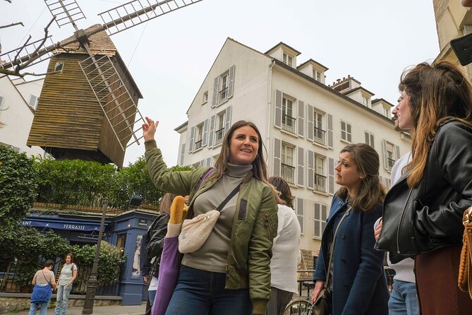 Paris Montmartre Food & Wine Tour with Eating Europe - Butte Fromagère: a curated PDO cheese tasting with fruit jelly