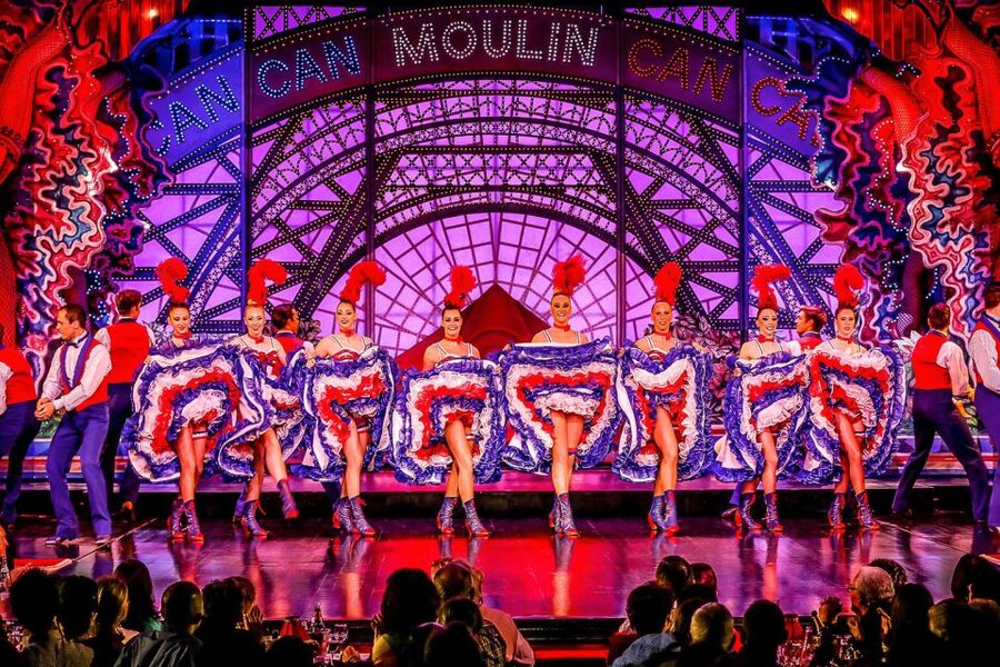Paris: Moulin Rouge Cabaret Show Ticket with Champagne - Timing, Seats, and the Champagne Setup at the Cabaret